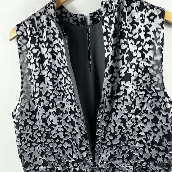 Brooks Brothers Gray Black Sleeveless Burnout Shift Dress 16 Mock Neck - Picture 13 of 16
